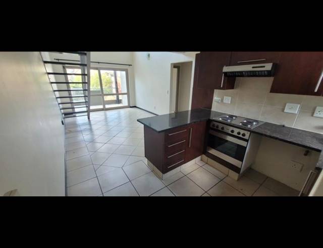 2 BEDROOM PROPERTY TO RENT IN LONEHILL